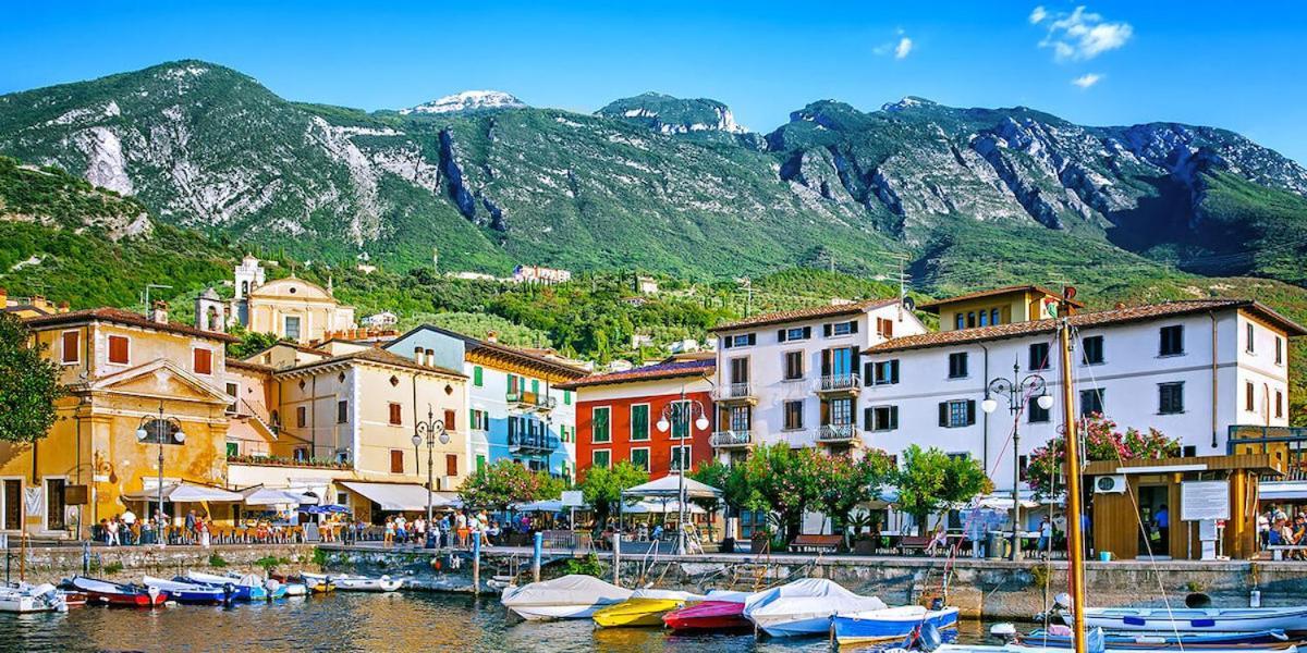 Hotel Gabbiano - Garda Lake Collection Ngoại thất bức ảnh