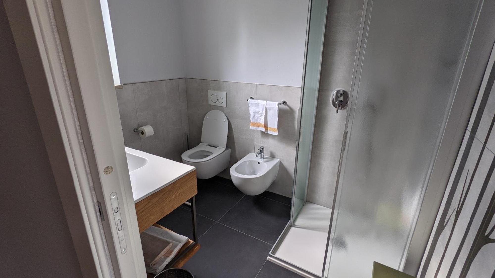 Hotel Gabbiano - Garda Lake Collection Ngoại thất bức ảnh